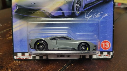 Hot wheels premium - hot,